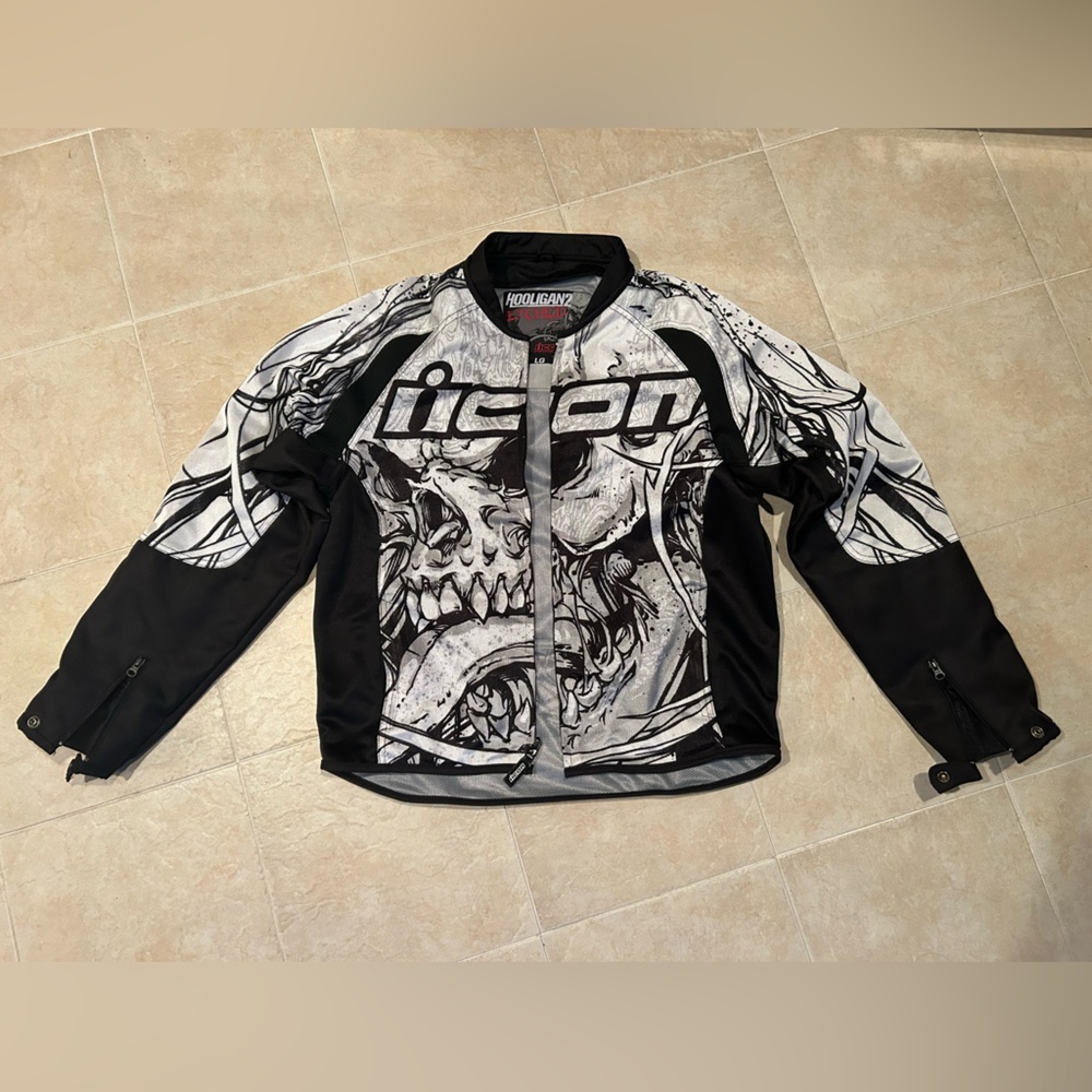 Icon Hooligan 2 Etched Threshold Men's Large Textile jacket missing pads L